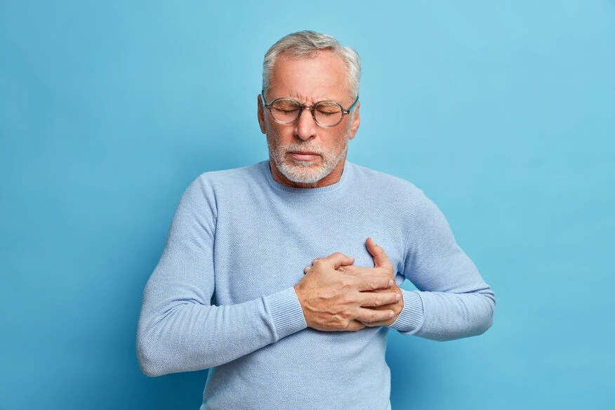 What Causes Pain Under the Ribs Above the Stomach?